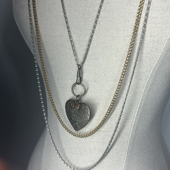 Vintage Goldette multi layered chain heart pendant necklace - Picture 3 of 7